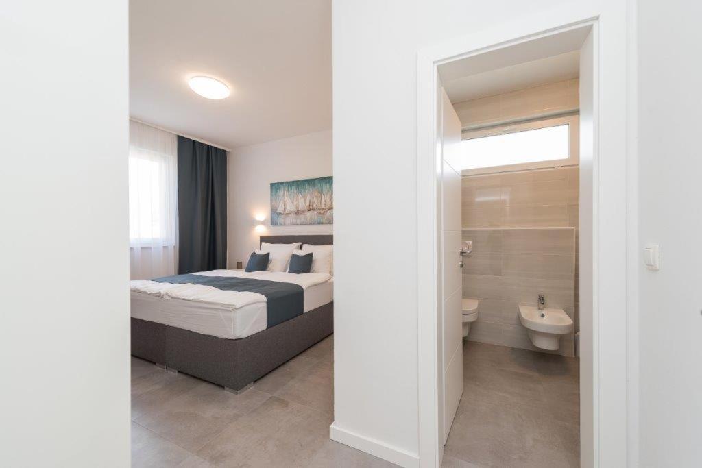 More Exclusive Villas And Spa 维尔 外观 照片